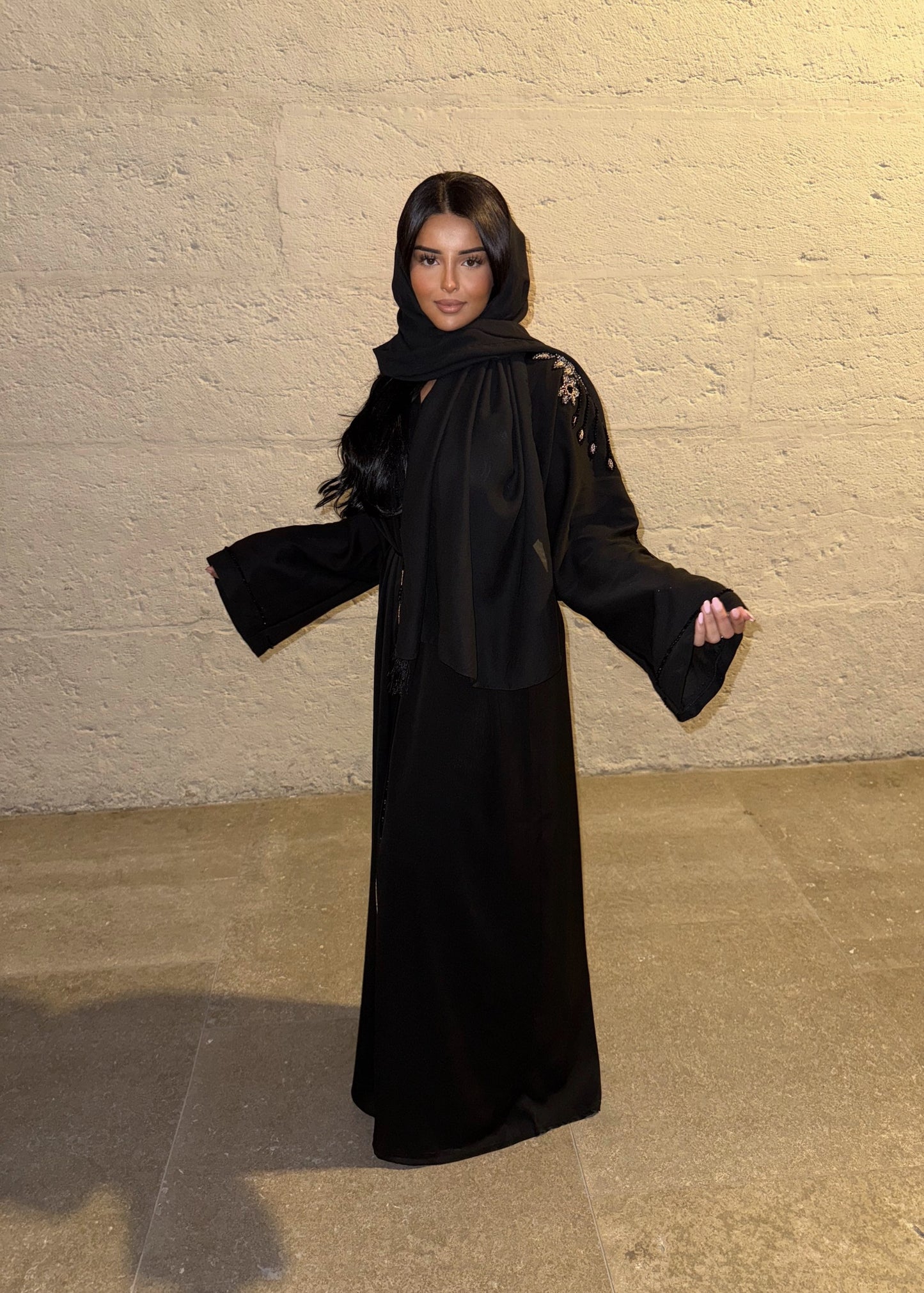 ABAYA MALAK